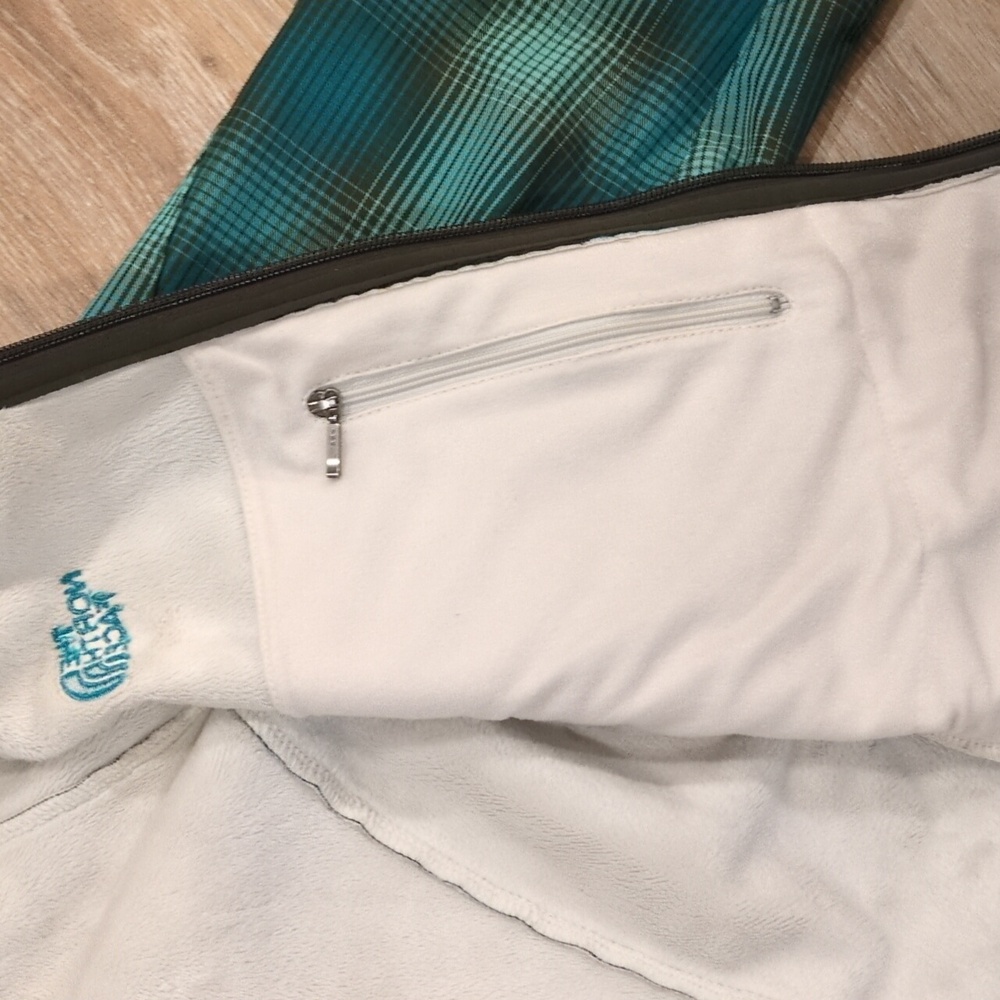 💙💚 The North Face Blue Checker Pattern Fleece Lined Jacket Women's size M 💚💙 - Picture 3 of 12